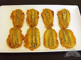 Anchoas boquerones rellenas de pimiento del piquillo